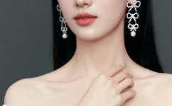 第九个寡妇吻戏